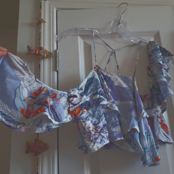 XS jaase top and skirt set - Picture 2 of 10